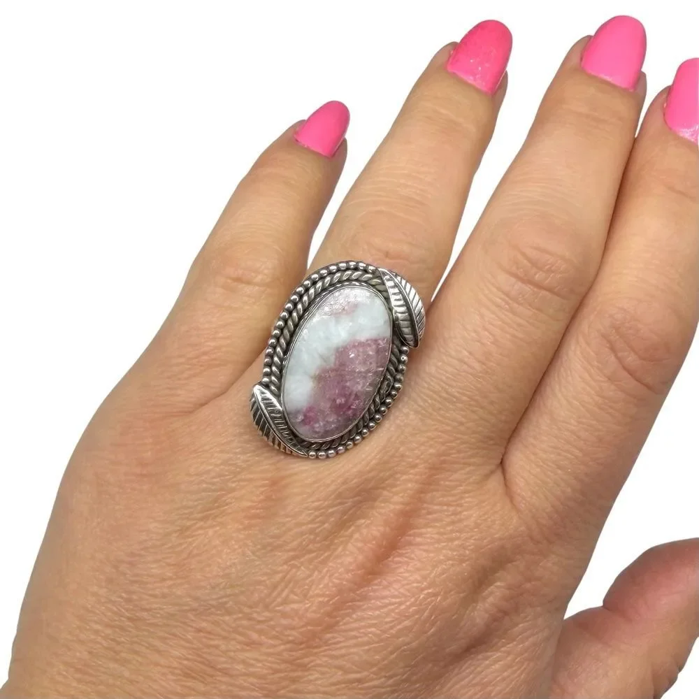Cinnabar Ring Size 7 Solid 925 Sterling Silver Etched Leaves Oval